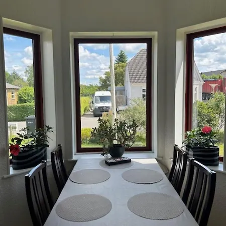 Sondervang 3 Personers Vaerelse Πανσιόν *