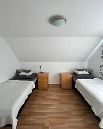 Sondervang 3 Personers Vaerelse